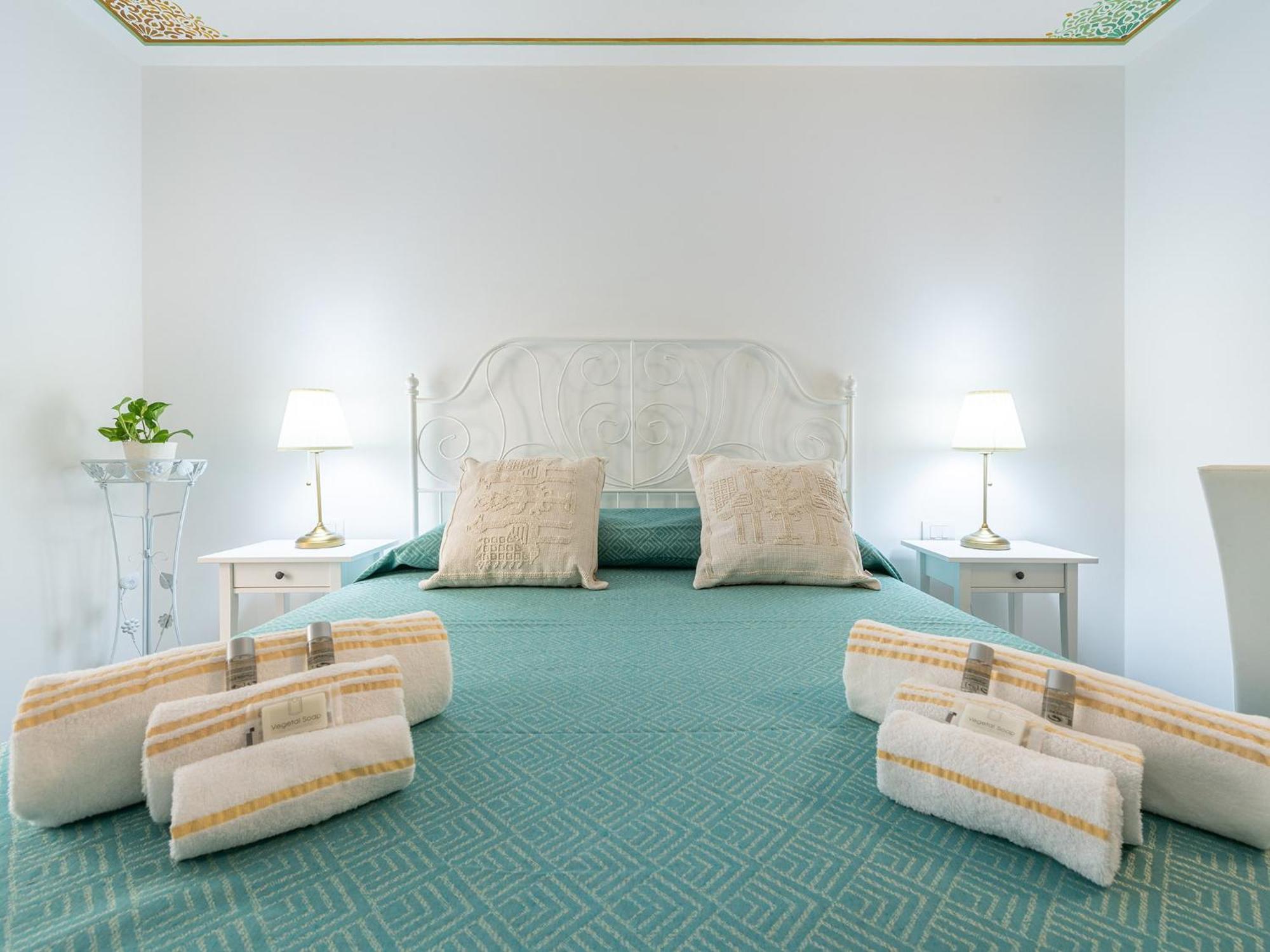 La Buona Stella Hotel Cagliari Luaran gambar