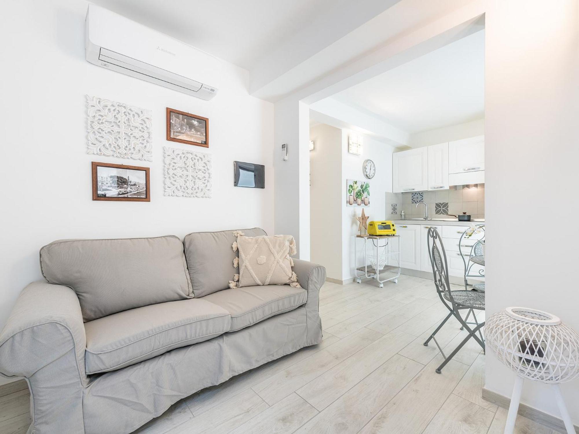 La Buona Stella Hotel Cagliari Luaran gambar